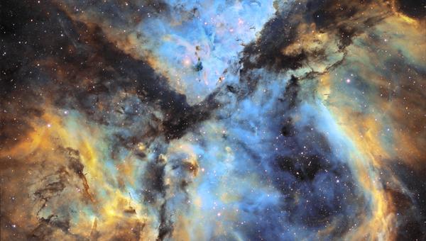 Nébuleuses en palette Hubble