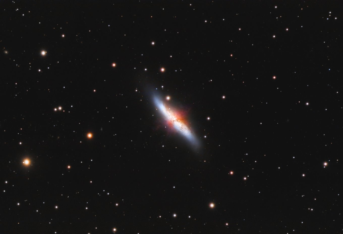 Messier 82, la galaxie du Cigare